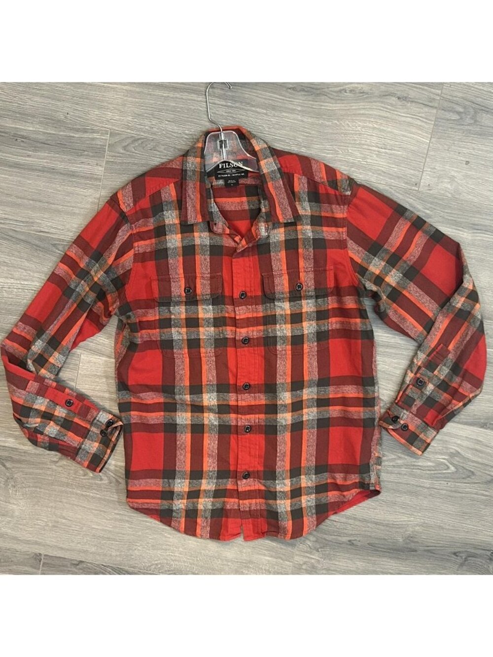 Filson Shirt Mens S Red Plaid Flannel Button Up Outdoor Workwear Casual